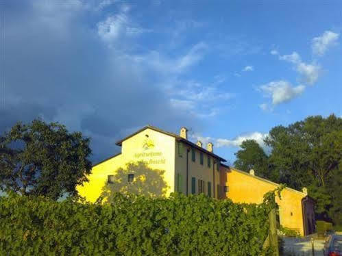 Agriturismo Cascina Boschi Apartment Volta Mantovana Bagian luar foto